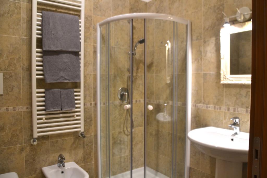 فندق Residenze Principe Amedeo باري المظهر الخارجي الصورة